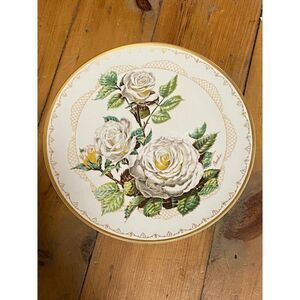 The Edward Marshall Boehm Roses of Excellence Collection White Lightning Plate 1